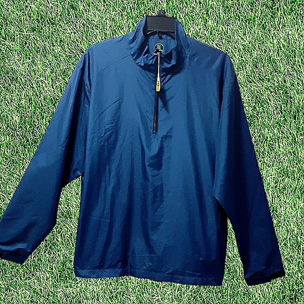 - PGA TOUR WINDBREAKER
